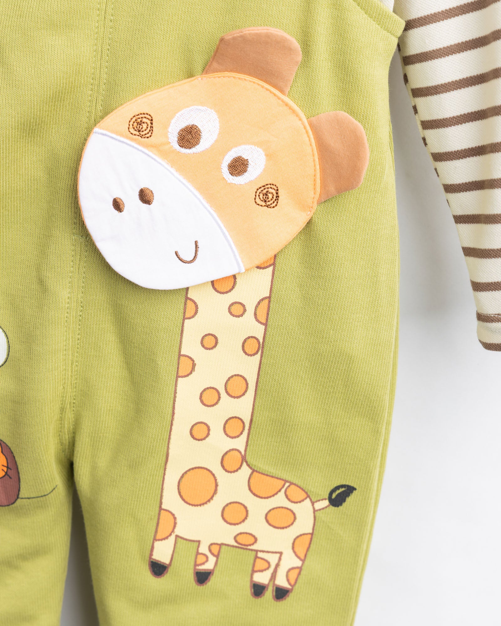 Giraffe Giggles Dungaree Set