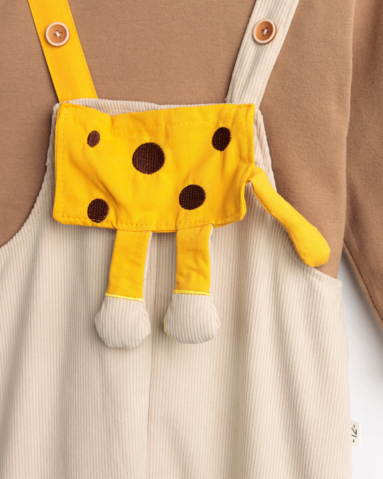 Little Giraffe Adventure Set