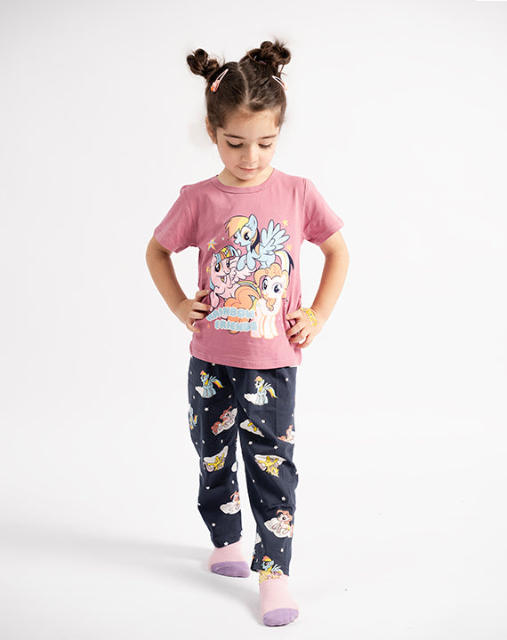Pony separates