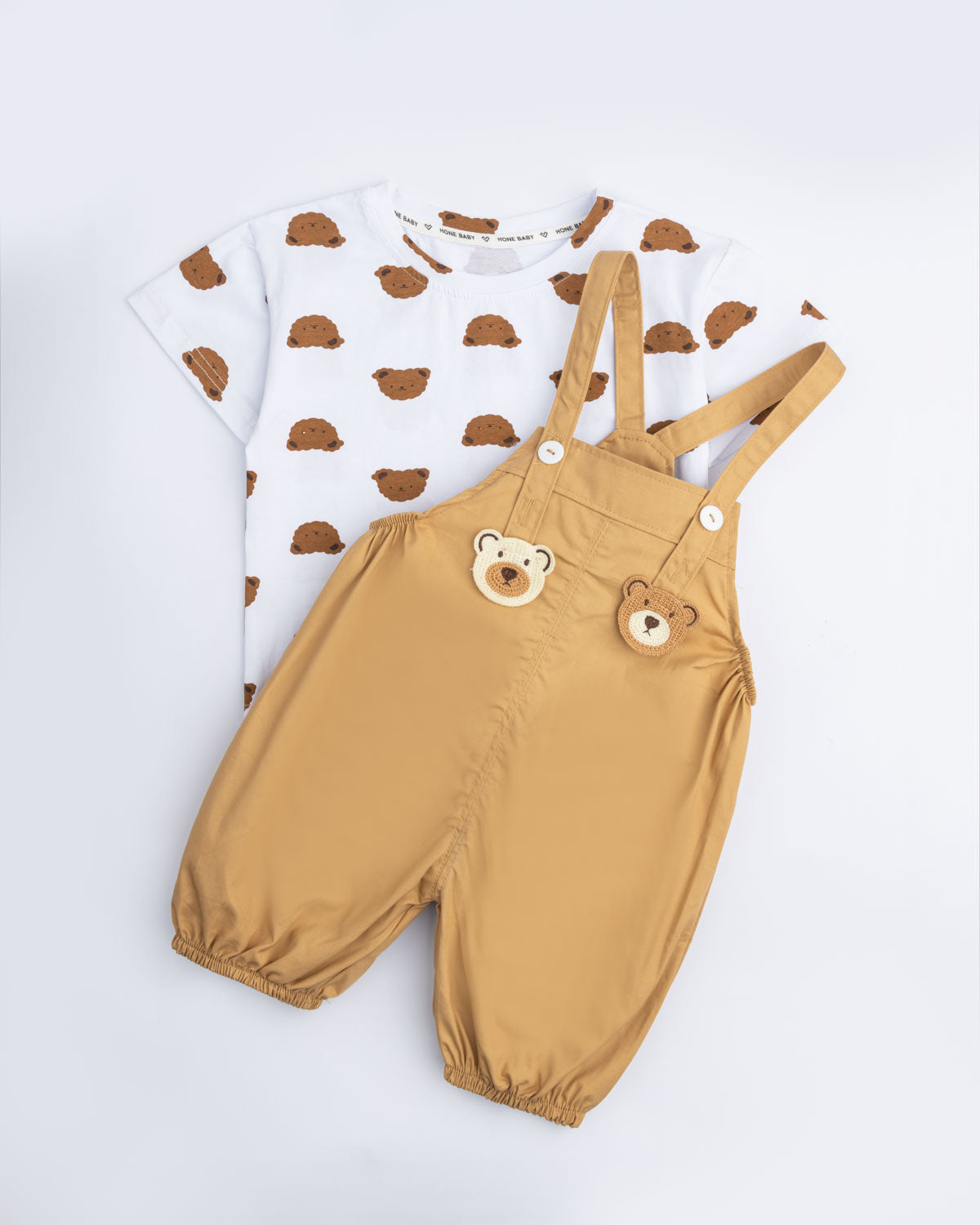 Paw paw bear dungaree set